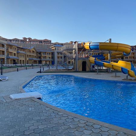 עיין סוחנה Aqua Caribbean Chalet Sokhna מראה חיצוני תמונה